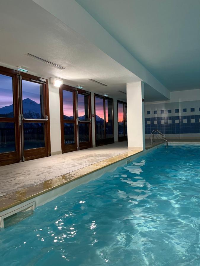 Appartement 6 Places Aux Pieds Des Pistes Avec Piscine, Wifi Et Parking Prive, Salle De Bain Refaite A Neuf Orcieres Exterior photo