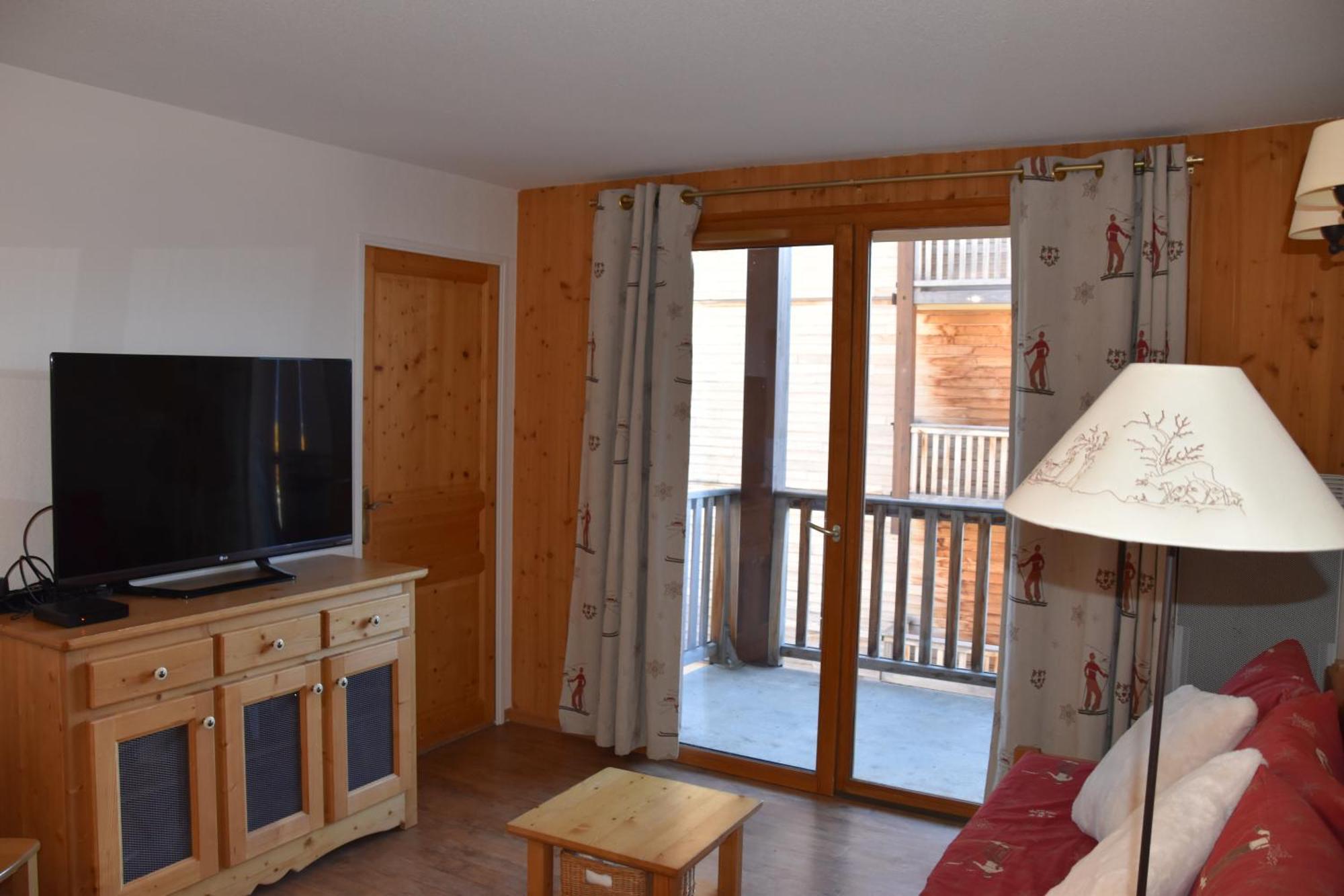 Appartement 6 Places Aux Pieds Des Pistes Avec Piscine, Wifi Et Parking Prive, Salle De Bain Refaite A Neuf Orcieres Exterior photo